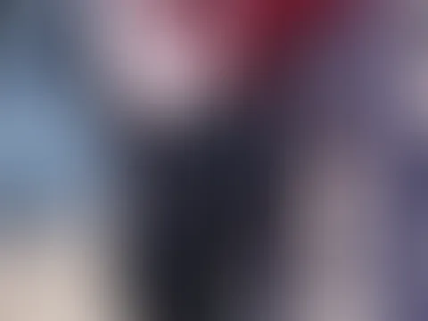Die Sonne erwärmt meinen Körper ein bisschen aber meine Nippel sagen glaub ich was anderes 🤫