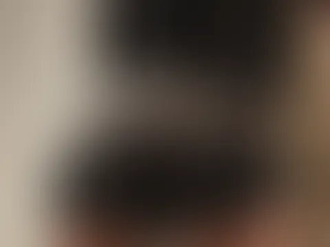 Ich sitzt auf dir und mein A***h wackelt đ