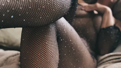 Catsuit and XXL dildo + butt plug🤤