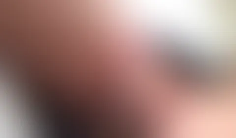 OH mein Gott! Ich w***se in der Kirche!! Komme ich jetzt in die Hölle? Ich bin hier an einem ganz speziellen Ort.. Ich brauche ja immer den gewissen Kick und was gibt es da für einen stündhafteren Or