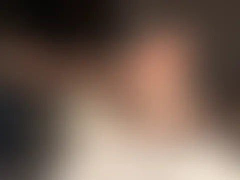 bin mla beim tättowieren , wünsch mir glück hahah