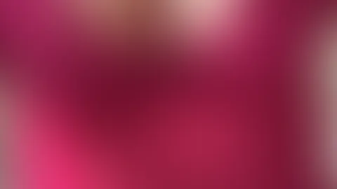 Not quite dressed yet… 👀 Do you like what you see? Feel free to message me in the chat 😘