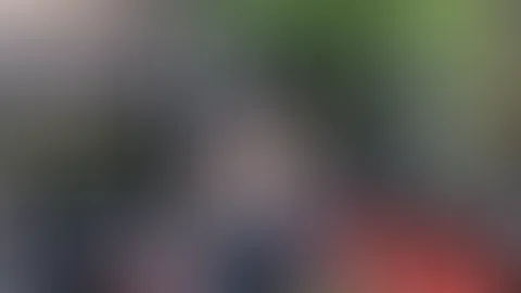 Ich kann Radlader fahren aber nur mit nackten Titten
