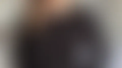 striptease video in tight jeans