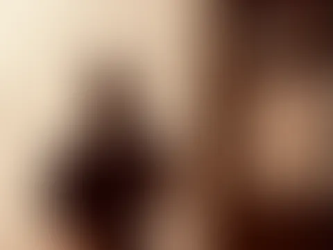 Bist du bereit für heiße Bilder und Videos 🔥 sag mir was du sehen willst 😏 neuer Kontent zu zweit ist auch in Arbeit 🥵🔥