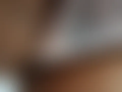 Suchst du eine echte, kurvige Frau oder stehst du eher auf den rasierten Standard? 😉