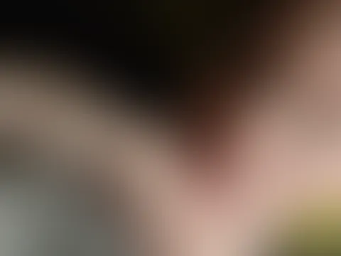 Guten Morgen đ willst du dich zu mir legen? đđ (mit Gesicht)