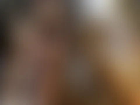 Ich bin ein kleiner Angel 😇✨ 18 Jahre alt, 155 cm groß und zart mit 39 kg — verspielt, süß und ein bisschen frech 😉💫