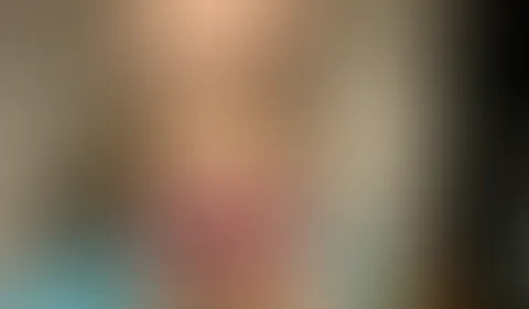Liebhaber besucht mich bei meiner Mutter - schön das Gästebett eingesaut 💦👅😈