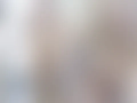 Bikini Modenshow mit Assplugđ©·đ„