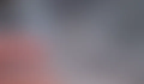 Mein erster Outdoor Orgasmus- Oh f**k... Im Whirlpool ging es heiß her. Ich war ganz alleine und dachte mir ich mache mich Mal nackig... Viele Gäste waren beim Abendessen und naja wenn mal einer vorbe