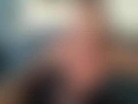 Na du, wie geht es dir❓ Lust auf Spaß mit mir, heiß und geil❓ Dann komm doch zu mir mal rein 🎥💦🍆