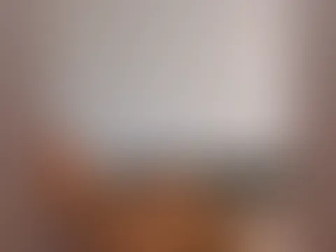 wie gerne würde ich jetzt das jemand hinter mir steht und mir meinen Ass versohlt ;)
