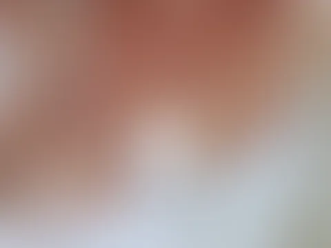 Denkst du, eine Zahnbürste ist nur für die Zähne da? 🙈 Schau mal, was eine Zahnbürste mit meiner M****i macht 😋