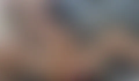 NAKED ! Dildo P***y Play