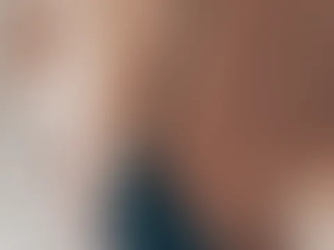 Ich verwöhne meine behaarte P***y