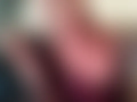 Hallo Schatz, bist du gut ins Neue Jahr 2026🍀 gestartet? Lass uns doch mal Spaß haben und geil dann abgehen💦🎥🖋️. Kuss deine Alex 💋