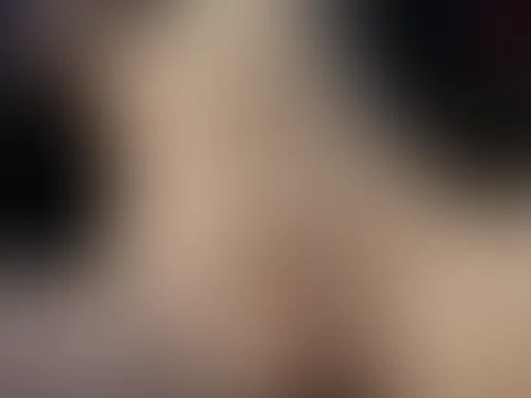Was ein geiler C*****t 💦 Er hat auf meinen geilen Körper ordentlich gewixxt 💦 Da kam soviel raus und landet auf auf meiner geilen P***y 🔥