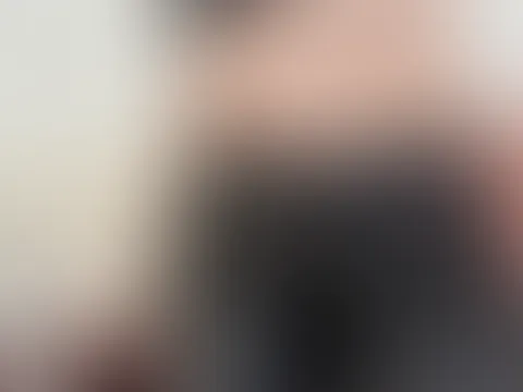 I know every one of your weaknesses, pet. That’s why you keep crawling back. Don’t just lurk 🔗 Send a tribute 🔗 Subscribe & unlock more 🔗 Purchase my clips 🔗 Call me (phone/audio) or beg in privat