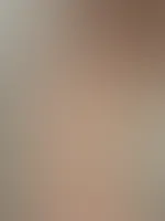 Meine Brustwarzen sind erigiert, meine M****i ist schon feucht und ich warte darauf, dass du mir schreibst đ§