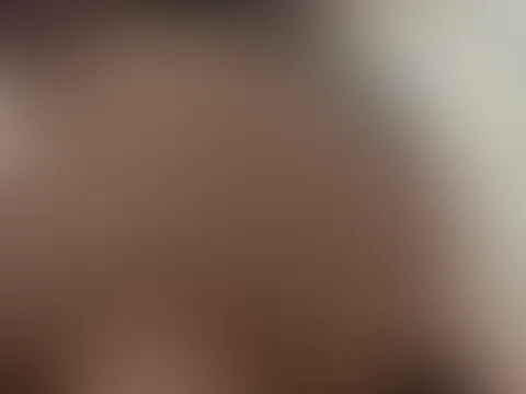 Du willst meinen geilen A***h vor dir haben?