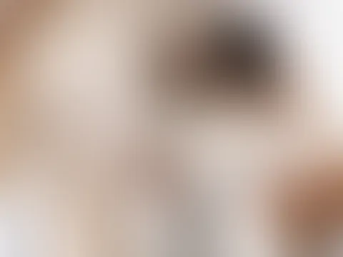 ✨ One day before my Birthday Just me looking in the mirror one day before my birthday and realizing that I get more beautiful with each passing year... 🥰  #birthday #mirrorlook