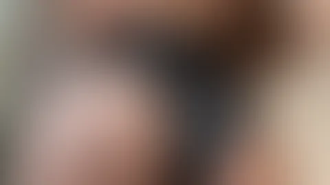 Du kannst nicht aufhören, dir vorzustellen, wie dieser fette A***h auf dein Gesicht fällt und dort bleibt.