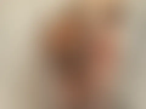Nass, verspielt & unheimlich heiß – ich entdecke Mikas Körper zum ersten Mal! 😍