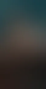 Netzstrumpfhose und wunderschöne Zehen mit blauen Lack