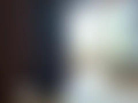 Hier noch ein kleines Popo-Special von mir 😈 habe es auch noch in einer versauten Variante bei der ich mich ausziehe und mein enges Fötzchen fingere 💦 willst du es sehen ?! ❤️🔥