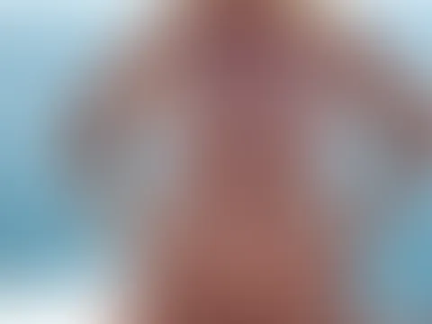 Ich wünsche einen schönen Start in den sonnigen Tag und in die Restwoche😜😍 Geile Drehpartner (Männer und Mädels) sind bei mir immer willkommen👍️ Deine geile F**kstute, Schluck-Weltmeisterin und S