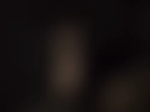 Ich zeige dir gerne meinen geilen F**karsch