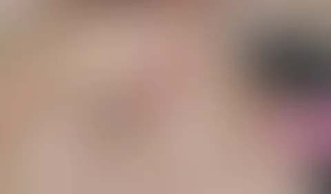 Handjob & er spritzt mir auf die Titten 💦