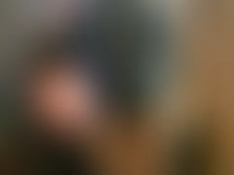 Milchtitten im neuen dessous