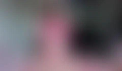 Pinke Latexhandschuhe bringen mich zum EXTREM Squirten! Ist das schon Fetisch? Neulich beim Gyn kam mir da so eine Idee!! ja mir kam da so eine Idee als mein Gynäkologe so seine F****r in mir hatte
