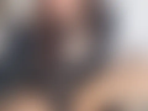 Ich bin heute ganz klar devot und bereit, mich fuehren zu lassen.  Call mich und zeig mir, ob du mit einer hingebungsvollen Devoten umgehen kannst.  #BDSMlife #KinkPositive #Hingabe #Unterordnung