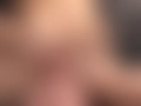 Wow!! Einfach nur WOW😍 Stepsister und Darleen.mdt sind mehr als nur Granaten. Sie sind heftige Bomben😮💨🔥 die letzten Tage waren einfach Crazy. In meinem Kopf spielt sich immernoch jede Berührung,