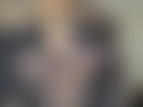 Zu durchsichtig?🤭 oder genau so schlampig wie du deine kleine am liebsten hast😏