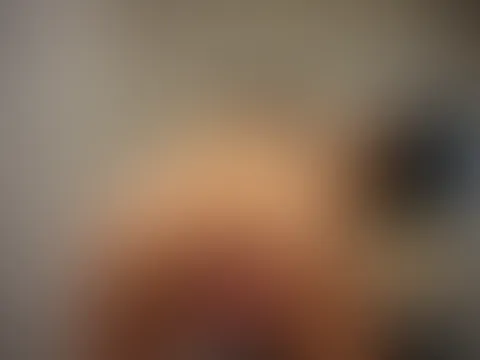 Hi babe, schon mein neustes Video "Solo Orgasmus im Badezimmer" gesehen ? 😜