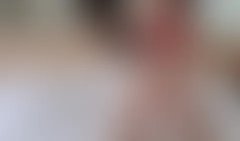 Heute mal mit Peitsche und xxl dildo geil doggy gef**kt