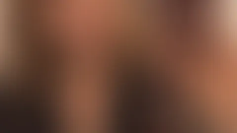 Sexy and cheeky 😈 Fancy playing with me?