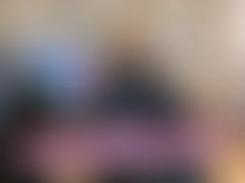 Mitten im Geschäft und keiner hat es mitbekommen !