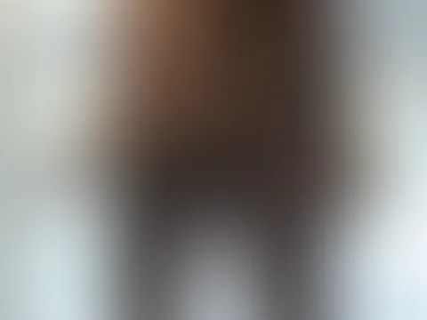 hey babe, ich war übers wochenende verreist und hab es mir im hotelzimmer gut gehen lassen . schau mal :