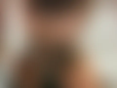 Ich war heute morgen so horny und feucht das ich es mir mit dem Dildo in A***h und F***e besorgt habe. Schaut mal wie nass meine F***e dabei wird 😜💦(Video 4:51min)