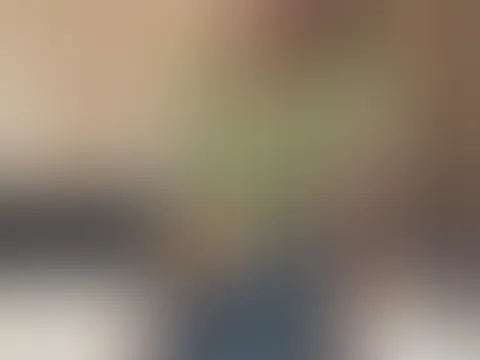 😑
