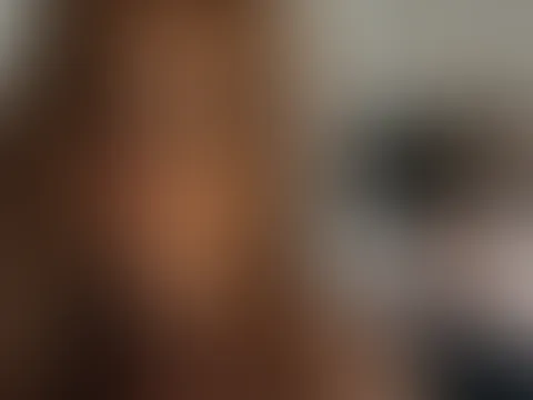 Schönes Wochenende Babe .. 🥵 Ich muss arbeiten .. was steht bei dir an ? 😈