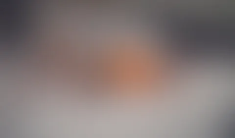 Teaser vom Clip: Posing