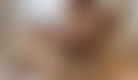 Mit Dildo und fremden Fingern zum Orgasmus?