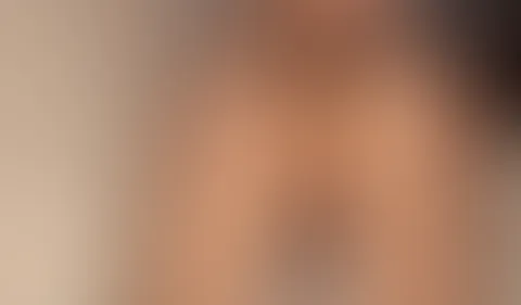 A***h mit großen Toys gedehnt 💥🍆💦