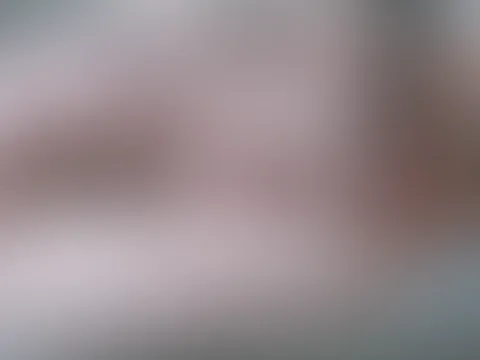 Meine geöffneten Pobacken gibt's im Feed also hier und wenn es dir gefällt schreib mir mal im Chat was du bei diesem Anblick mit mir anstellen möchtest 😈🍑🔥